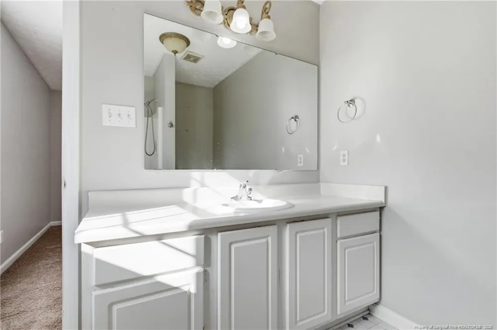 108 Timber Ridge Drive Raeford, NC 28376