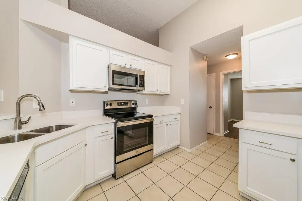 Address Not Shown Bradenton, FL 34208