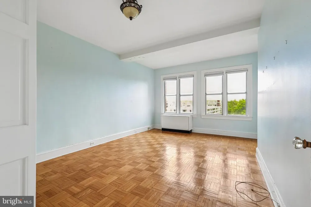 4000 CATHEDRAL AVENUE NW #606B Washington, DC 20016