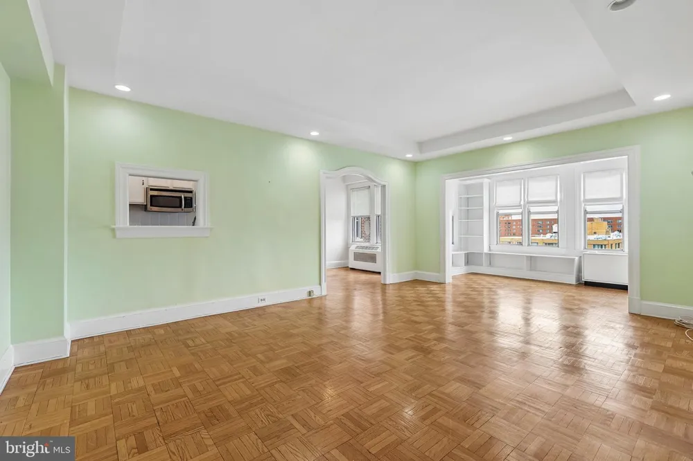 4000 CATHEDRAL AVENUE NW #606B Washington, DC 20016