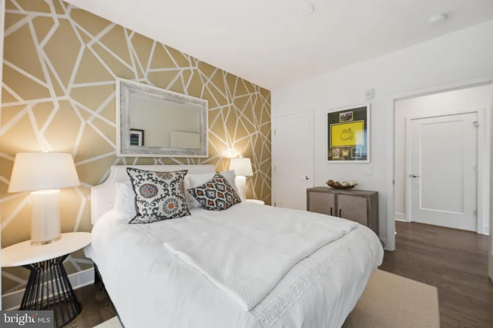 510 DIAMONDBACK DRIVE #461 Gaithersburg, MD 20878