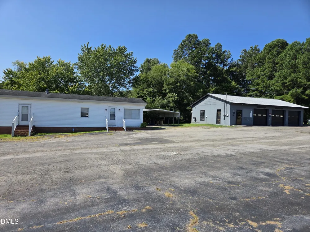 207 Roxboro Road Oxford, NC 27565