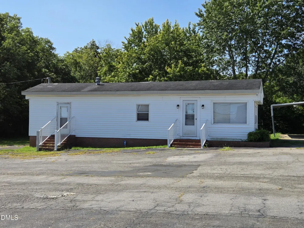 207 Roxboro Road Oxford, NC 27565