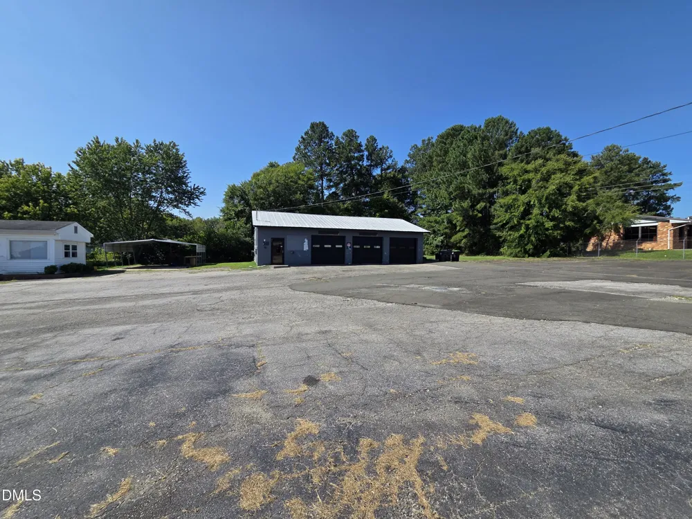207 Roxboro Road Oxford, NC 27565