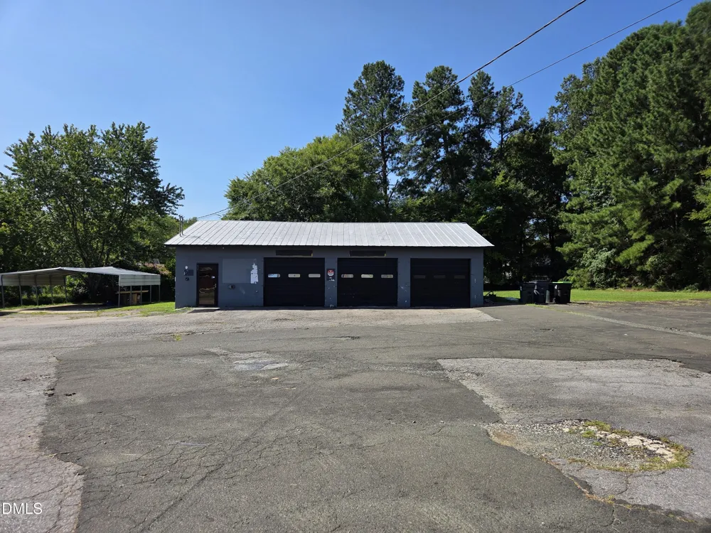207 Roxboro Road Oxford, NC 27565