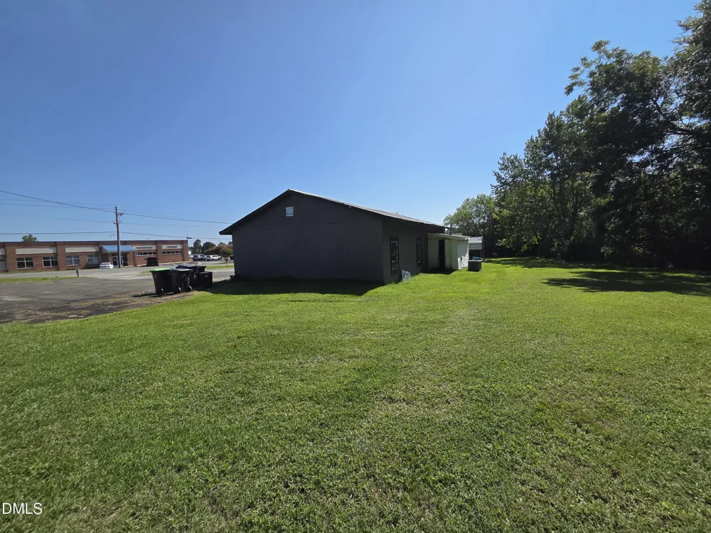 207 Roxboro Road Oxford, NC 27565