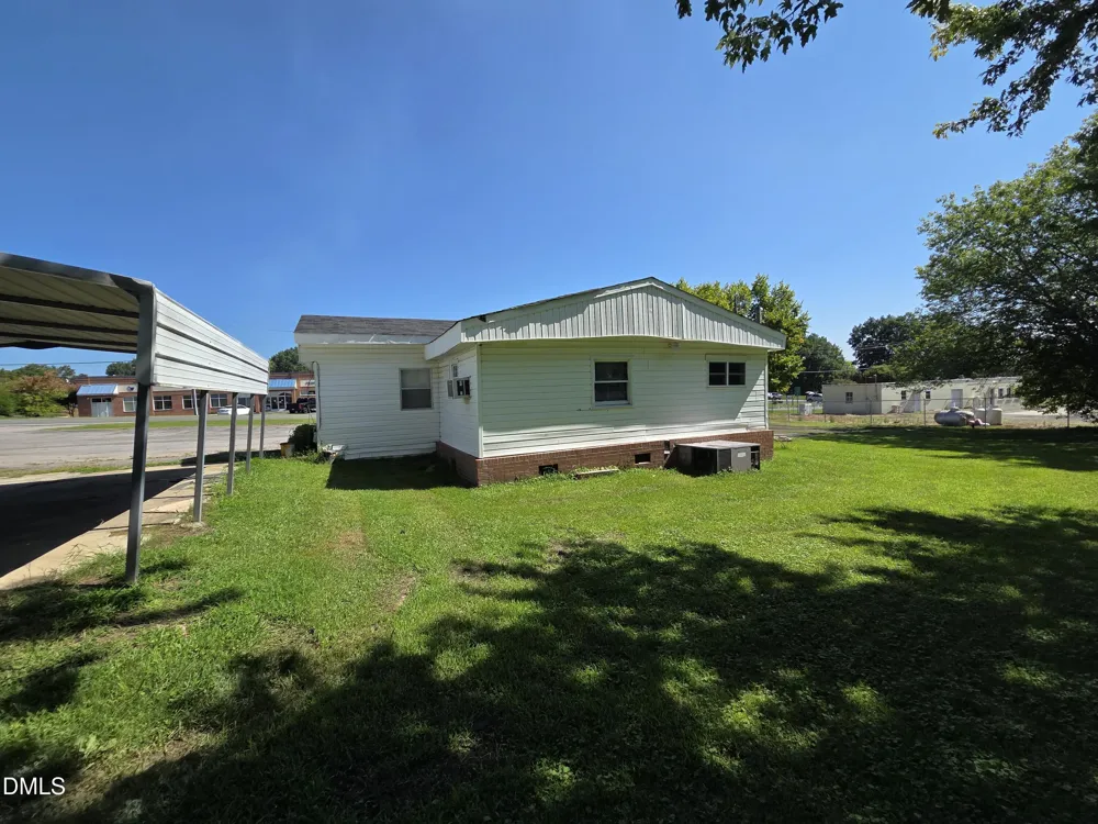 207 Roxboro Road Oxford, NC 27565