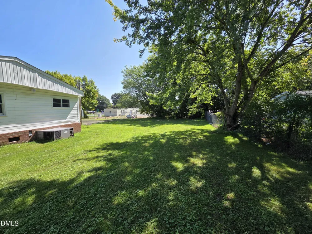 207 Roxboro Road Oxford, NC 27565