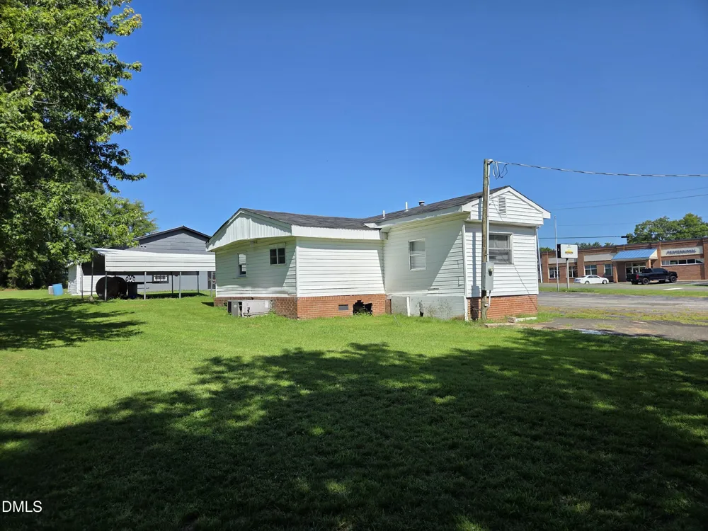 207 Roxboro Road Oxford, NC 27565