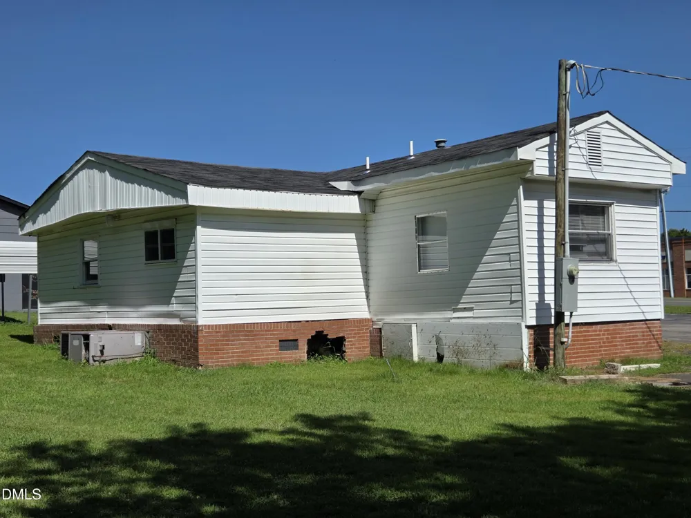 207 Roxboro Road Oxford, NC 27565