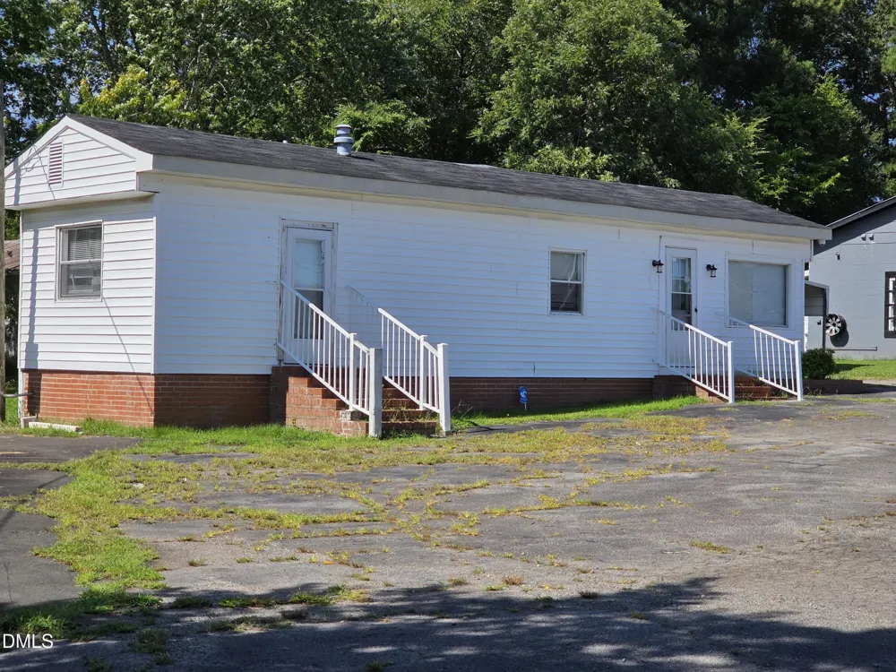 207 Roxboro Road Oxford, NC 27565