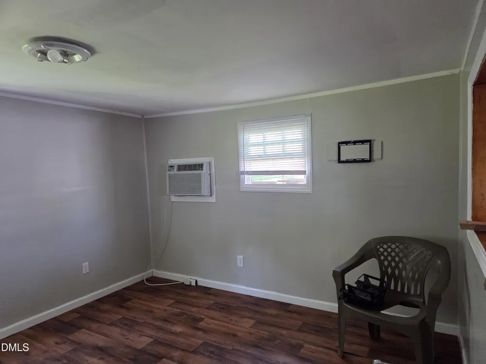 207 Roxboro Road Oxford, NC 27565