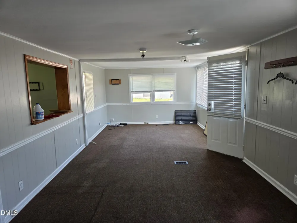 207 Roxboro Road Oxford, NC 27565