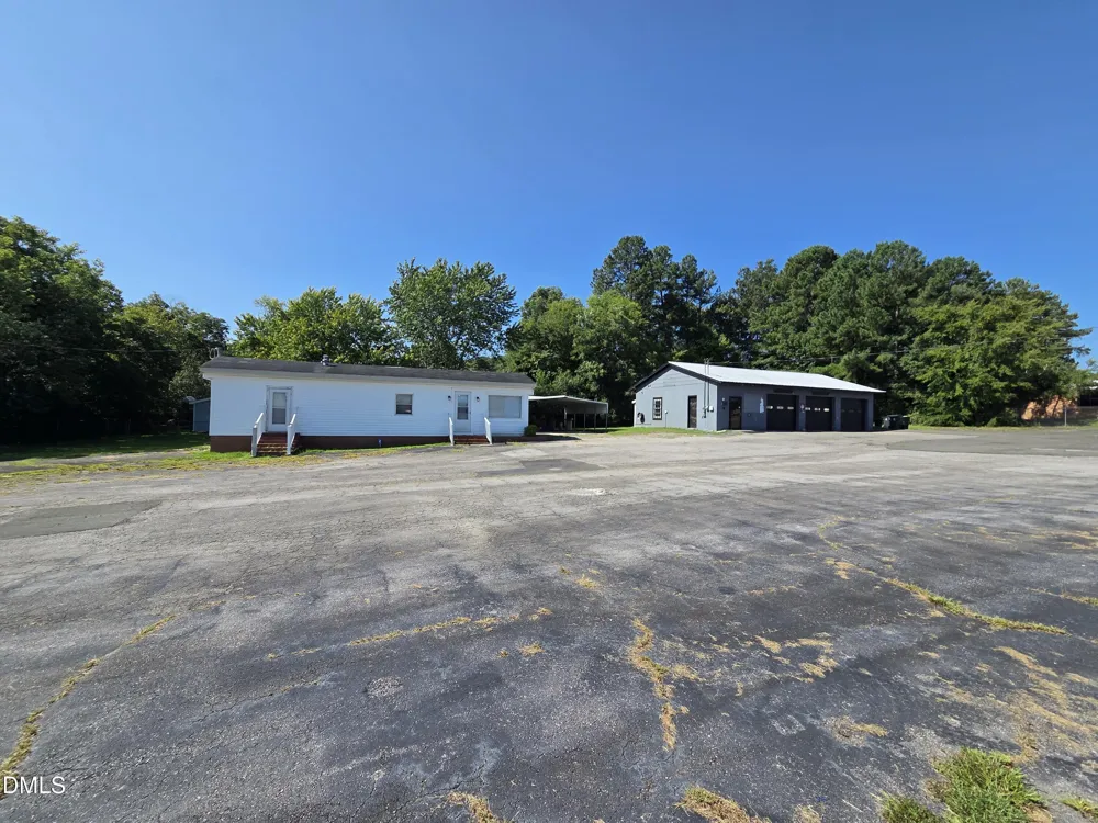 207 Roxboro Road Oxford, NC 27565