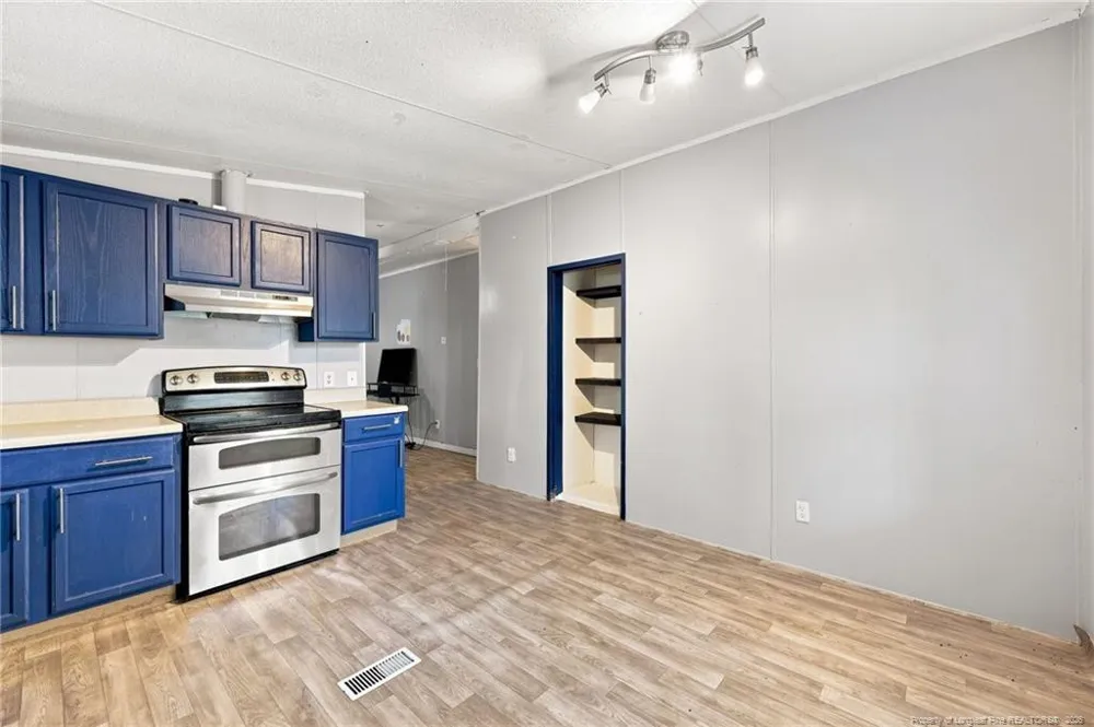 22 W Governor Brandon Street Spring Lake, NC 28390