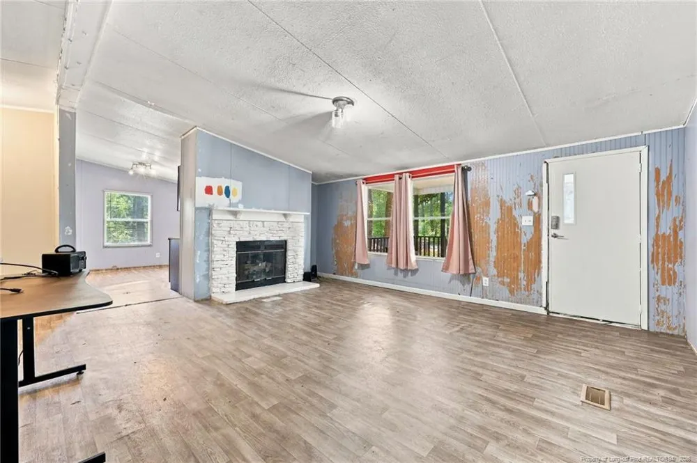 22 W Governor Brandon Street Spring Lake, NC 28390