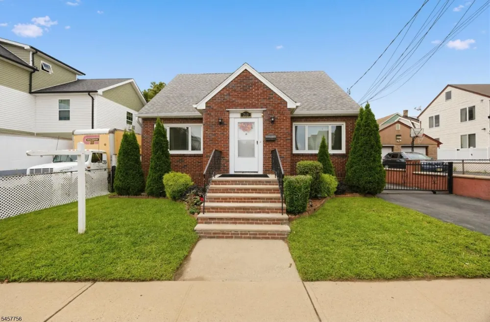 258 E 22Nd St Paterson City, NJ 07514