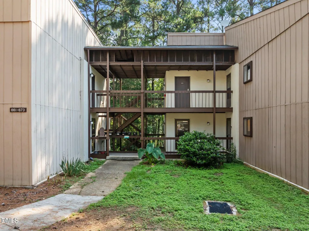 667 Pine Ridge Place Raleigh, NC 27609