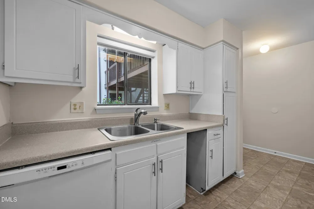 667 Pine Ridge Place Raleigh, NC 27609
