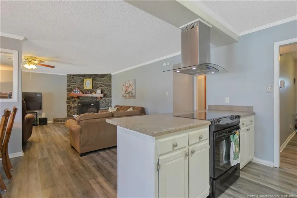 6201 Stoney Point Loop Fayetteville, NC 28306