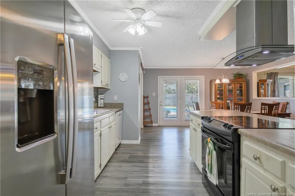 6201 Stoney Point Loop Fayetteville, NC 28306