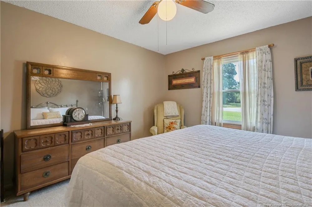 6201 Stoney Point Loop Fayetteville, NC 28306