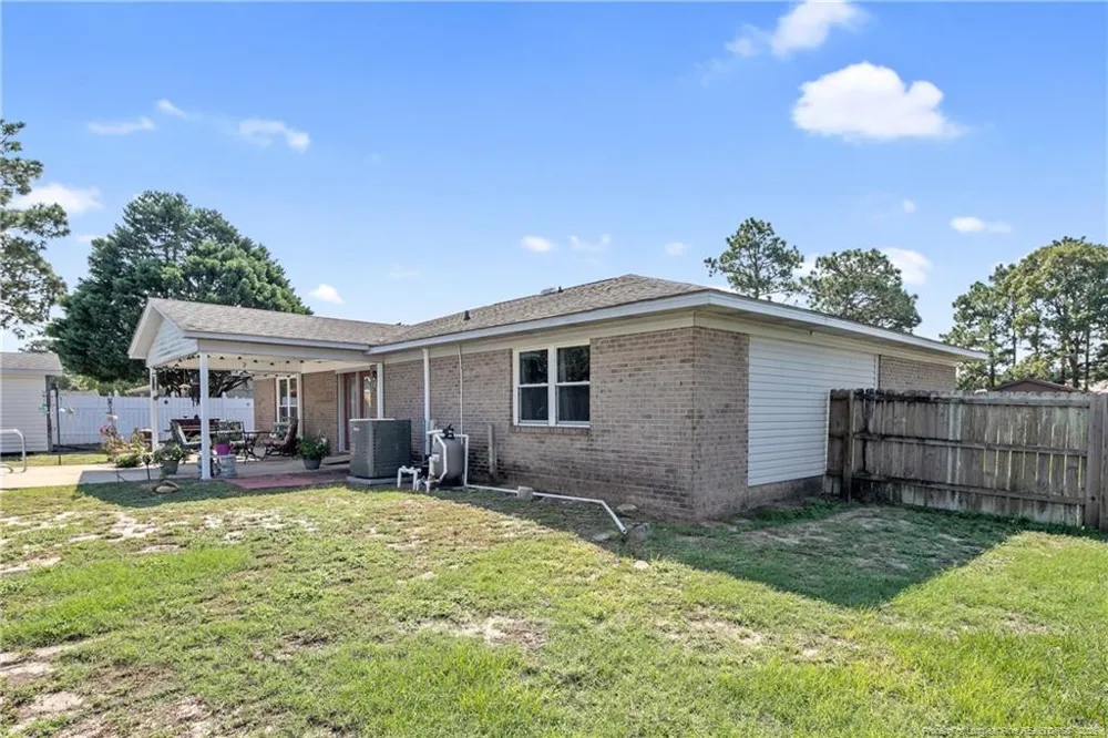 6201 Stoney Point Loop Fayetteville, NC 28306