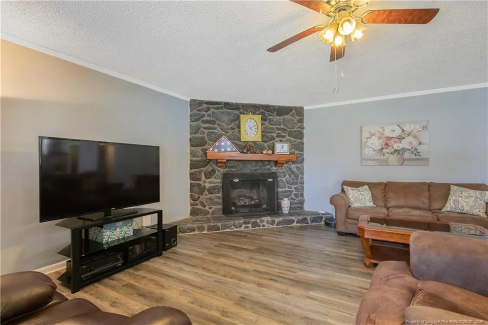 6201 Stoney Point Loop Fayetteville, NC 28306