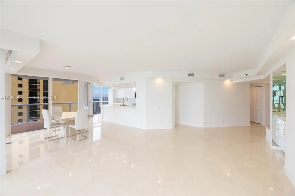16425 Collins Ave #2311 Sunny Isles Beach, FL 33160