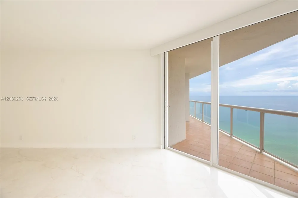 16425 Collins Ave #2311 Sunny Isles Beach, FL 33160