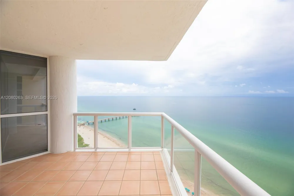 16425 Collins Ave #2311 Sunny Isles Beach, FL 33160