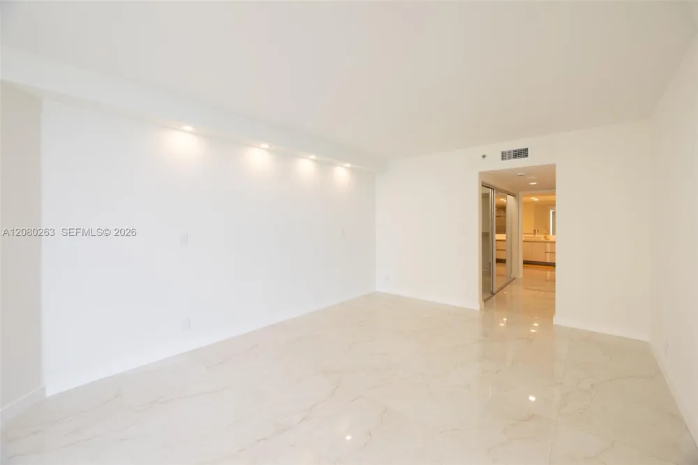 16425 Collins Ave #2311 Sunny Isles Beach, FL 33160