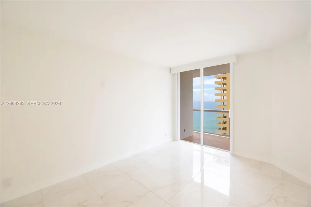 16425 Collins Ave #2311 Sunny Isles Beach, FL 33160