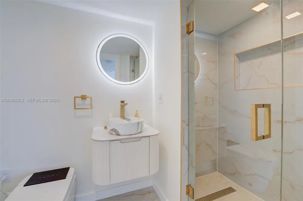 16425 Collins Ave #2311 Sunny Isles Beach, FL 33160