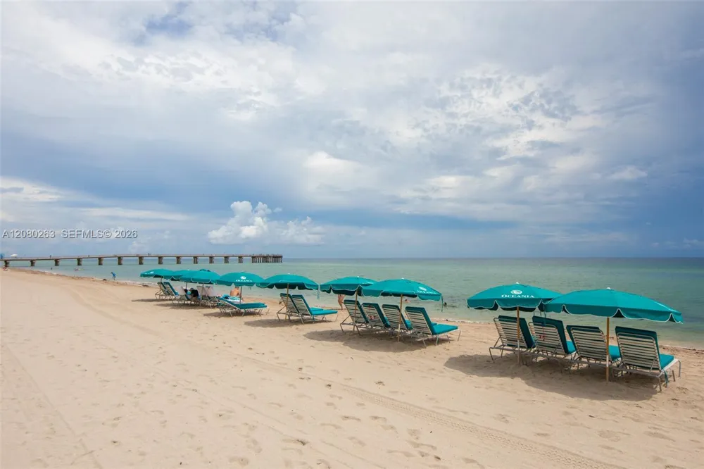 16425 Collins Ave #2311 Sunny Isles Beach, FL 33160