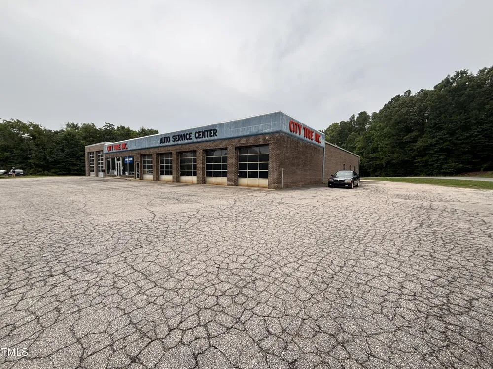 523 W Andrews Avenue Henderson, NC 27536