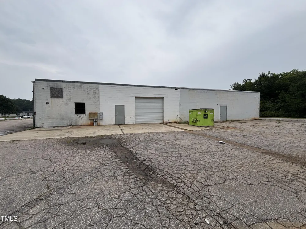 523 W Andrews Avenue Henderson, NC 27536