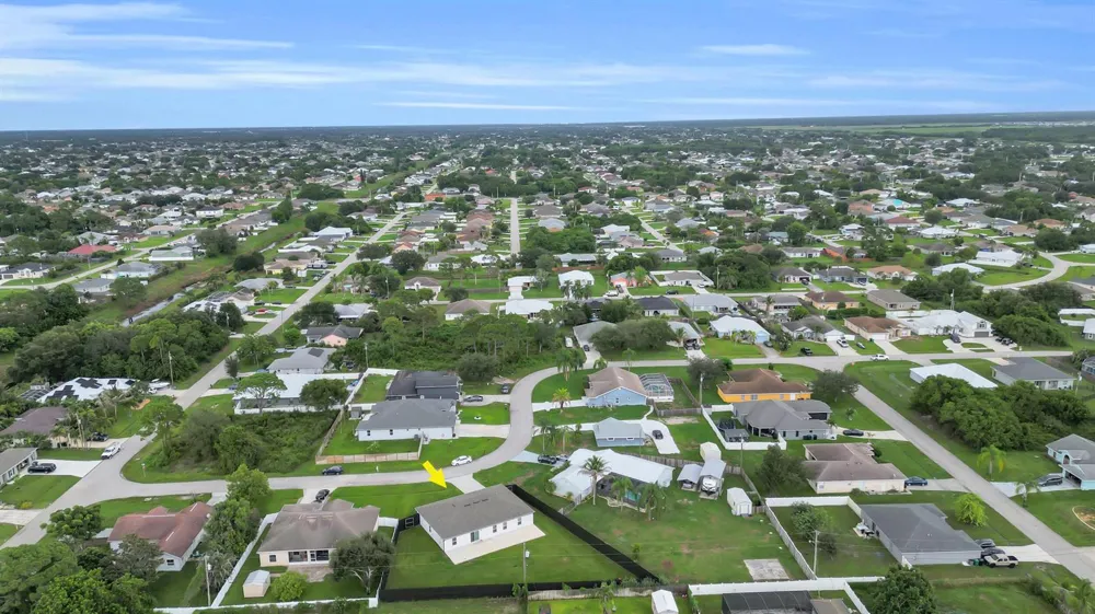 4310 SW Jaunt Road Port St. Lucie, FL 34953