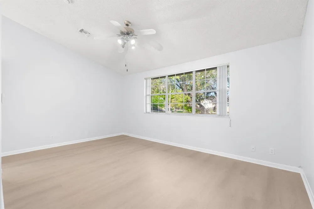 7107 Woodmont Way Tamarac, FL 33321