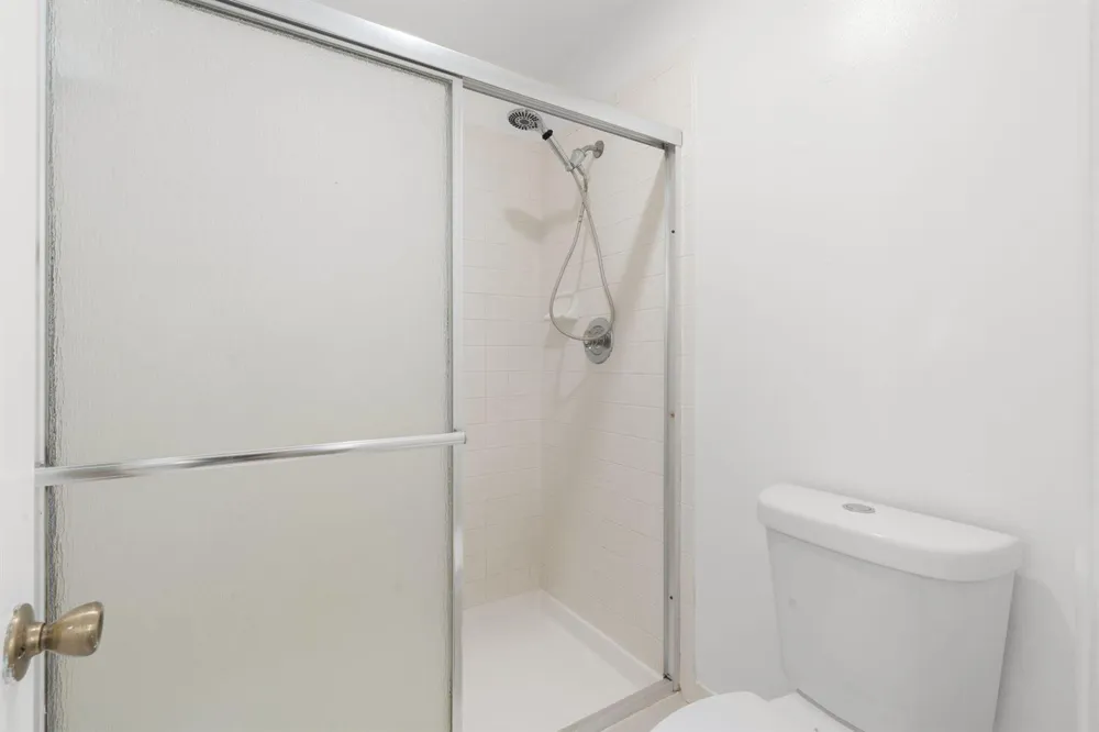 7107 Woodmont Way Tamarac, FL 33321