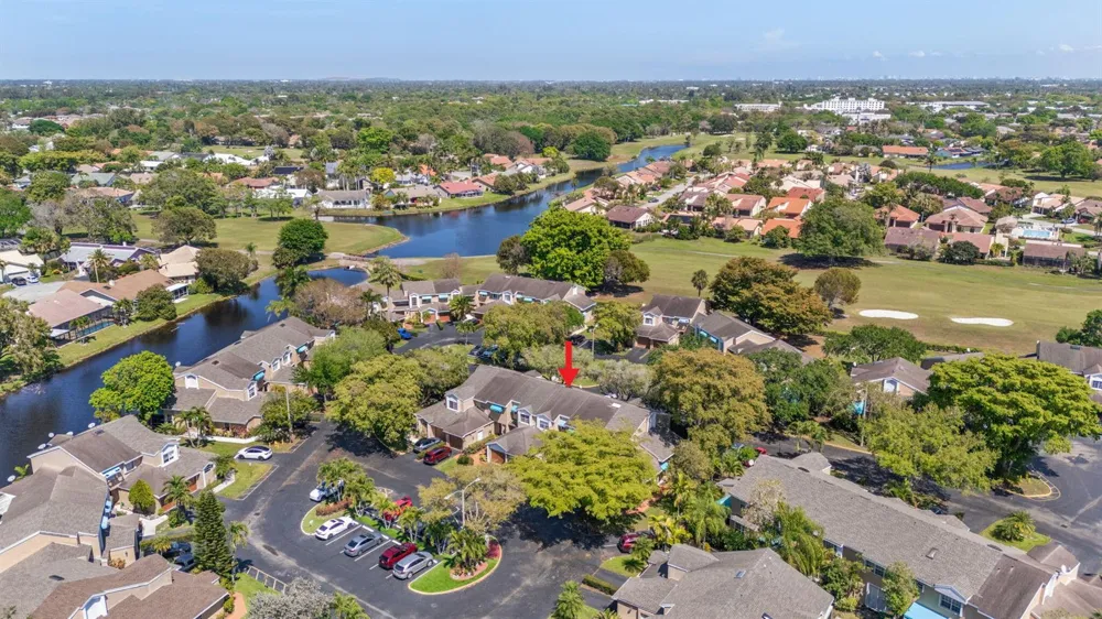 7107 Woodmont Way Tamarac, FL 33321