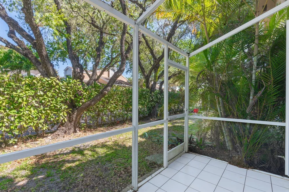 7107 Woodmont Way Tamarac, FL 33321