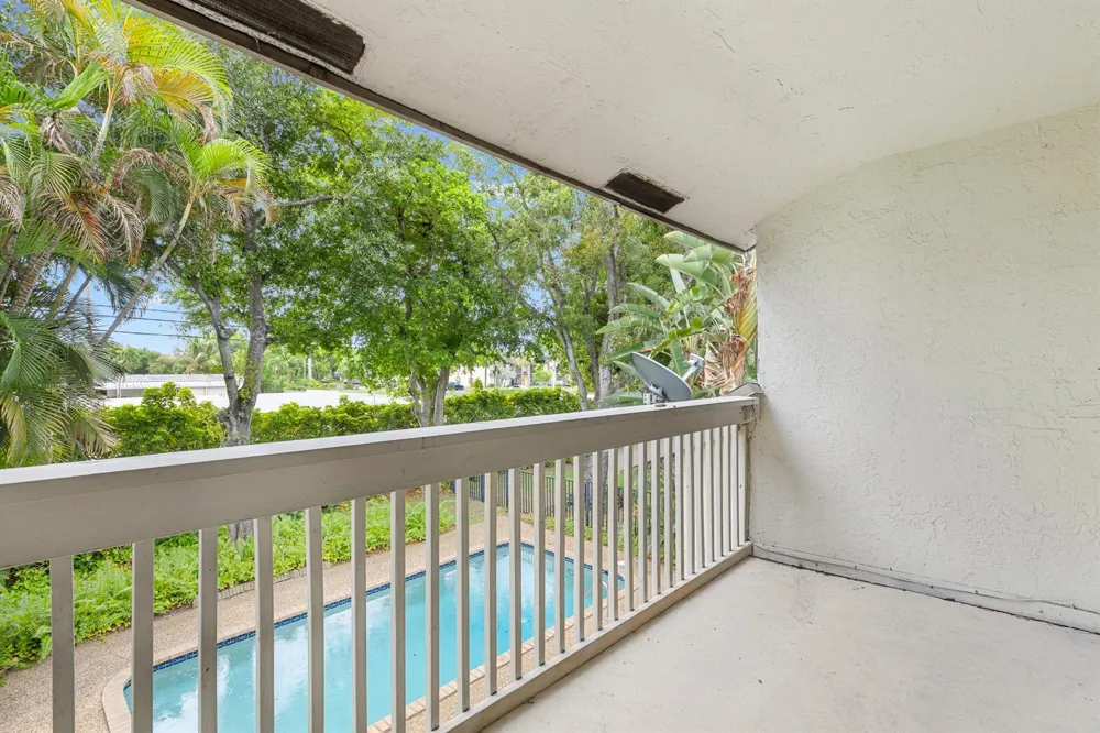 534 DEER CREEK WILDWOOD LANE E #534 Deerfield Beach, FL 33442