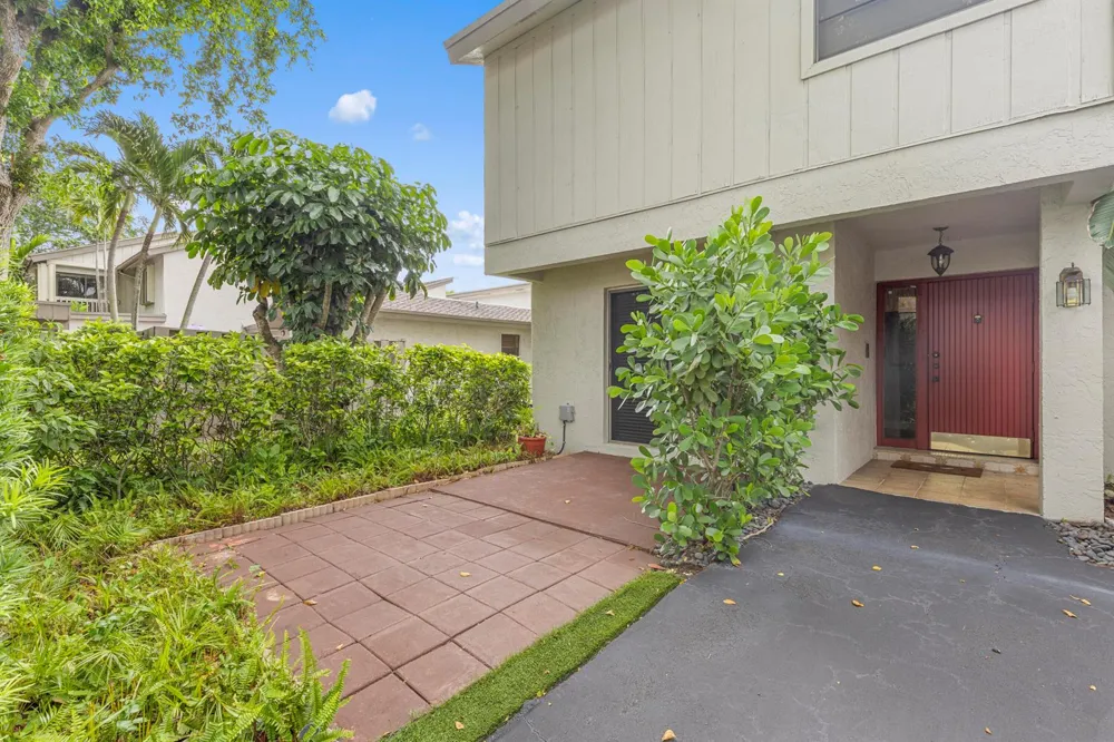 534 DEER CREEK WILDWOOD LANE E #534 Deerfield Beach, FL 33442