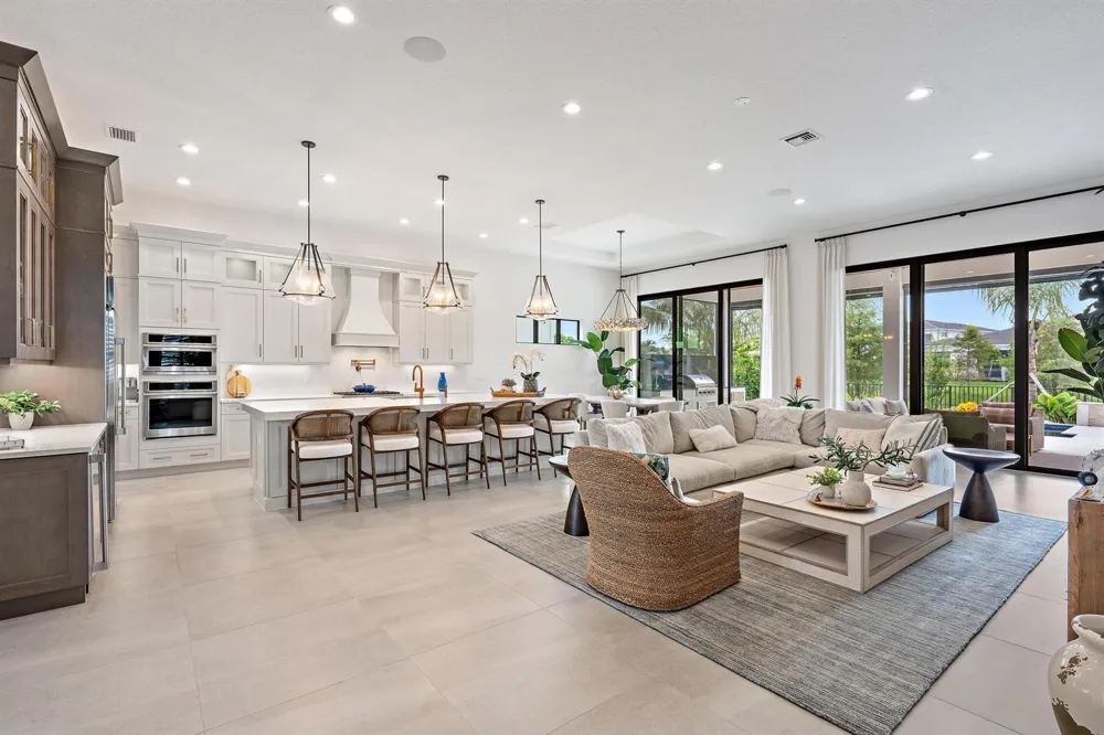 13195 ARTISAN CIRCLE Palm Beach Gardens, FL 33418