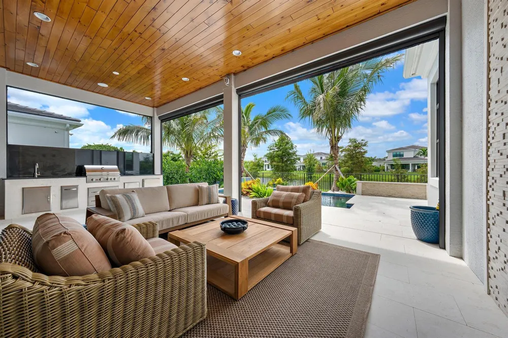 13195 ARTISAN CIRCLE Palm Beach Gardens, FL 33418
