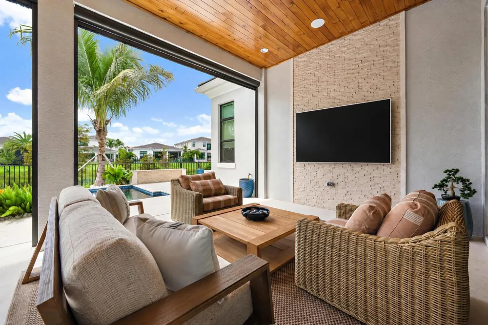13195 ARTISAN CIRCLE Palm Beach Gardens, FL 33418