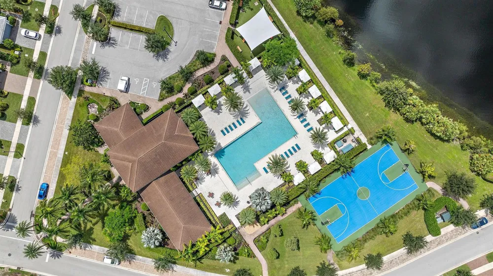 13195 ARTISAN CIRCLE Palm Beach Gardens, FL 33418