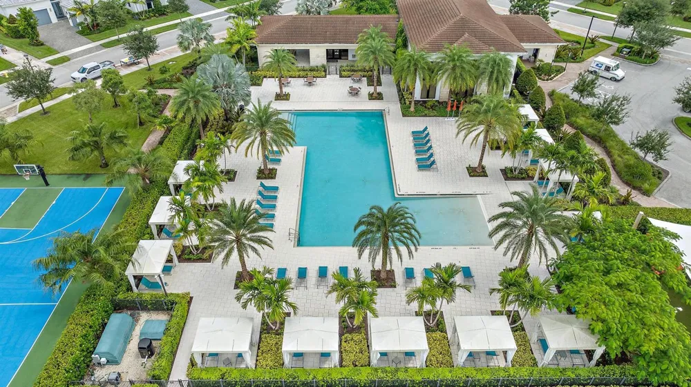 13195 ARTISAN CIRCLE Palm Beach Gardens, FL 33418