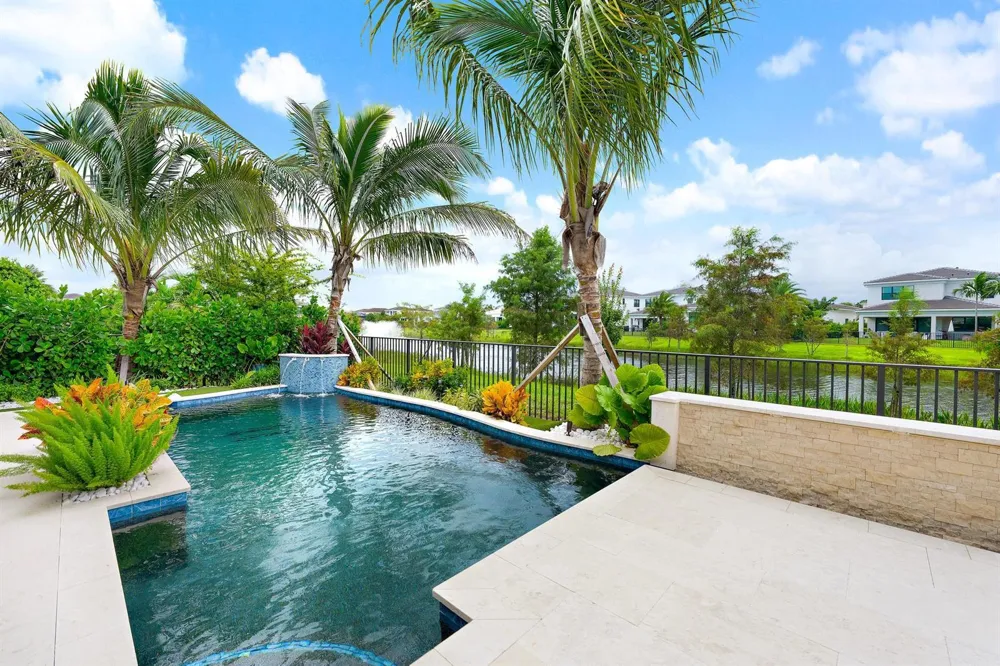 13195 ARTISAN CIRCLE Palm Beach Gardens, FL 33418
